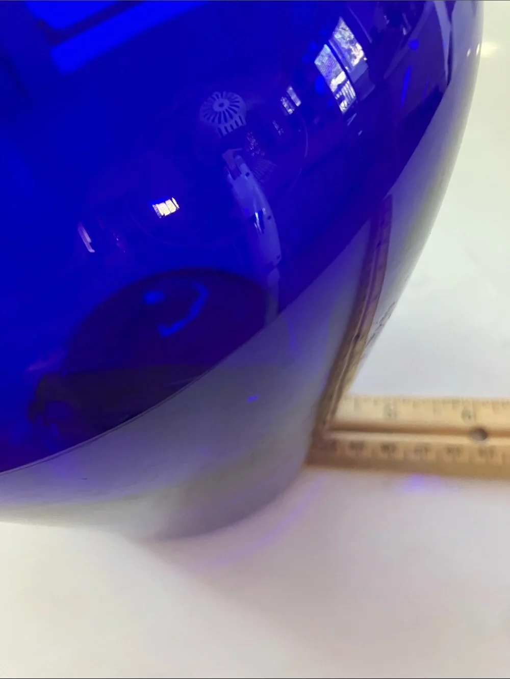 Beautiful Classic Cobalt Blue Glass Decorative Vase , 8” Tall